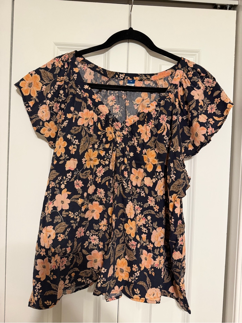 Old Navy Navy Blouse with Peach Floral Print XL